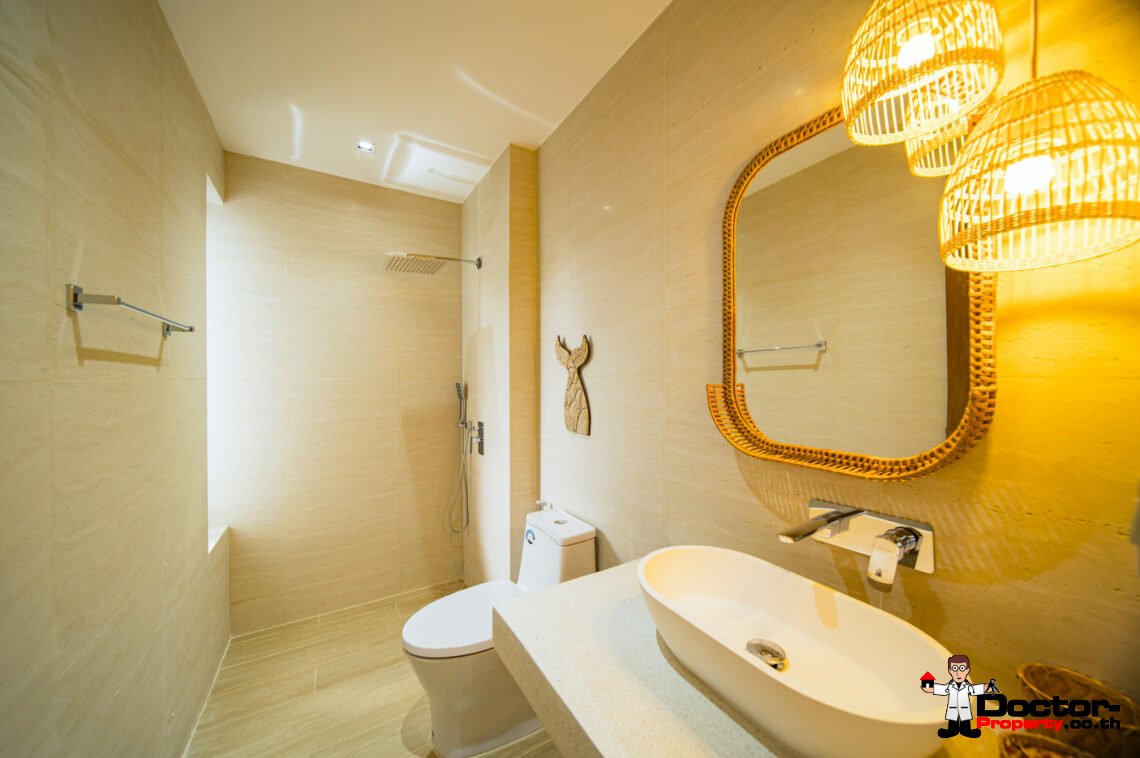 Exquisite 3 Bedroom Balinese Villa Just Moments from Bangrak Beach